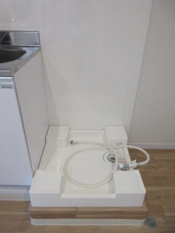 ダイアパレス鶴見第弐 室内洗濯機置場　※現況優先