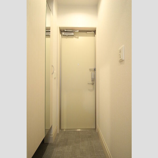 桜DKハイム 301号室　玄関