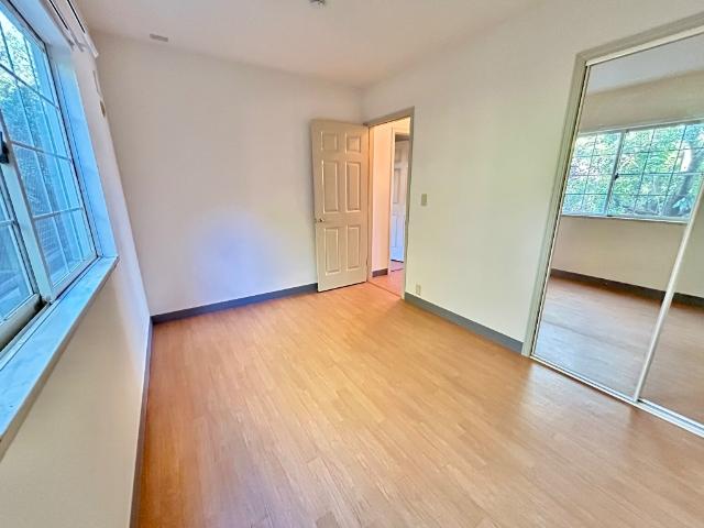 エスポアール 洋室