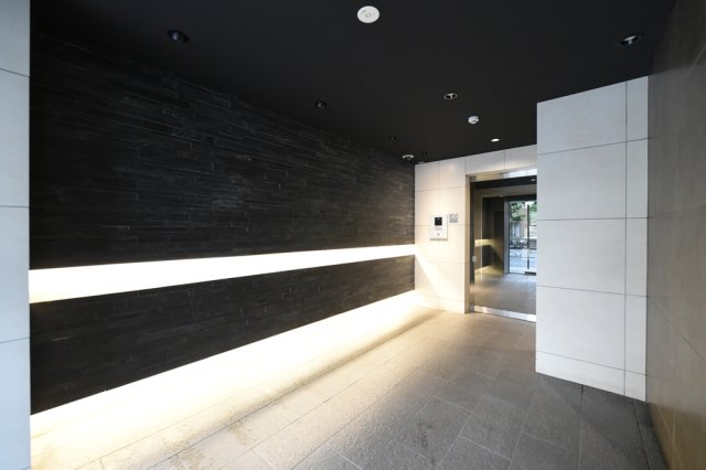 ルフレ赤羽サウス5階 ロビー