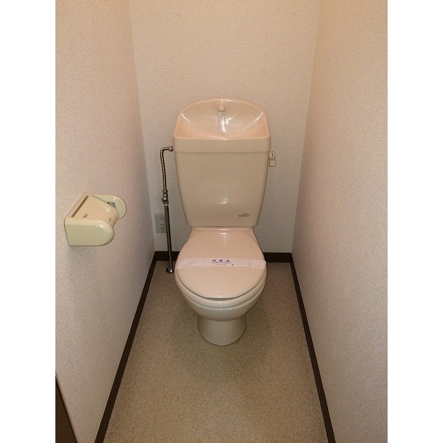 プレジール 門前 内観