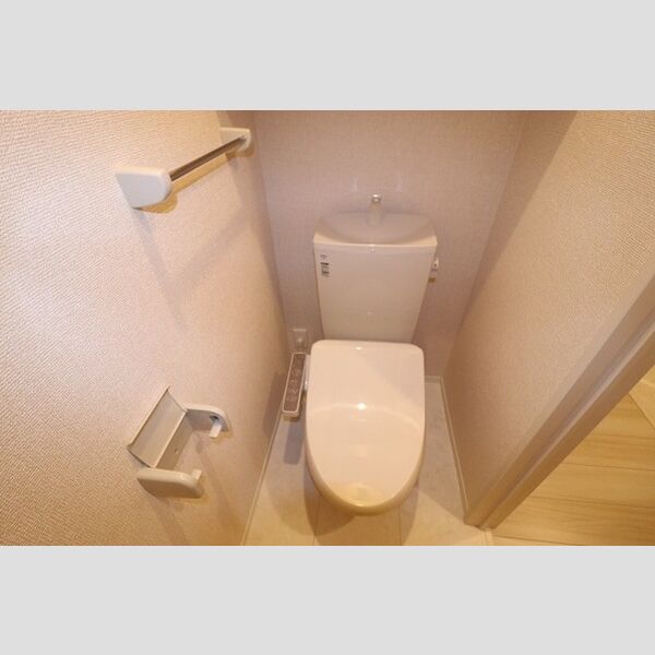 シャルム トイレ　温水洗浄暖房便座