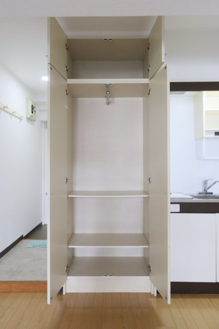 セザールプラザ府中3階 収納