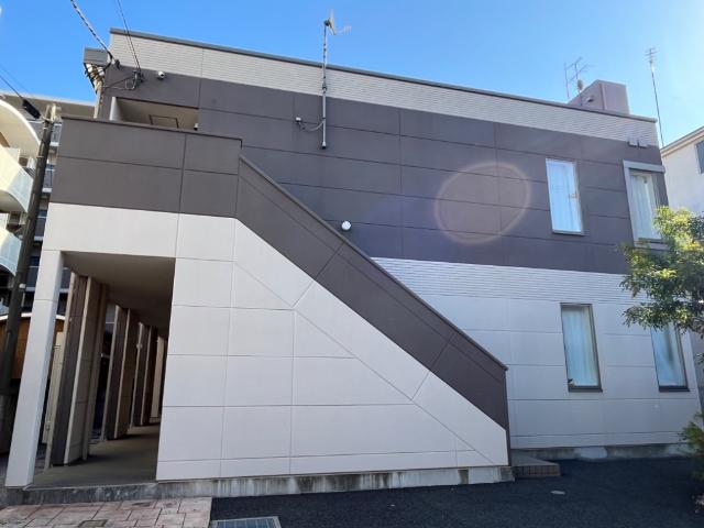 アリエッタ 外観写真（昼）