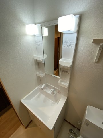 ベイルーム瀬戸203号室 洗面