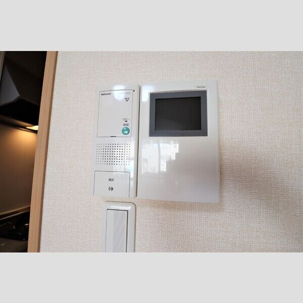 プランドール101号室 モニター付きインターホン