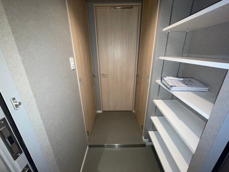 CREALpremier大森6階 玄関