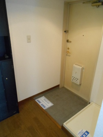 スカイコート神奈川新町1005号室 玄関