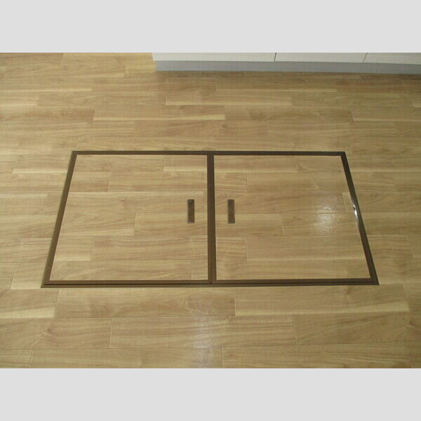 ラヴェニュ　E102号室 E102(床下収納)