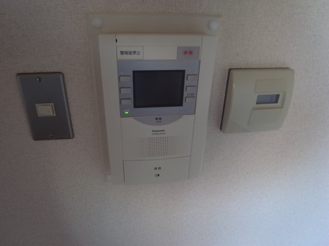 ライオンズマンション椎名町駅前通り4階 モニター付オートロック