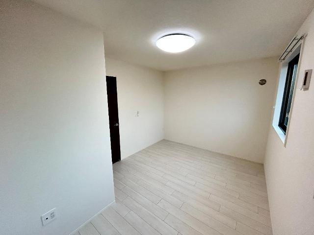 エステート国立 洋室