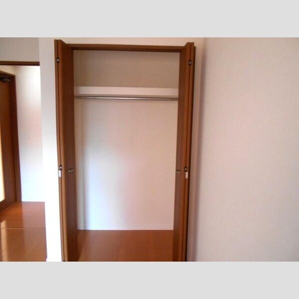 カーサ フェリーチェ 柴又201号室 クローゼット