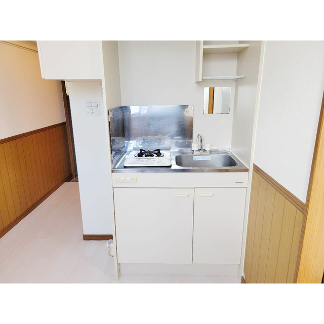 アーバンプレイス沼袋Ｂ棟205号室 キッチン