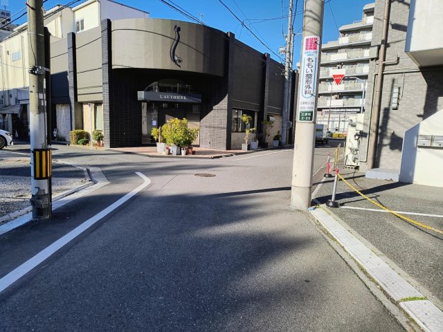 テラス新江古田1A号室 前面道路