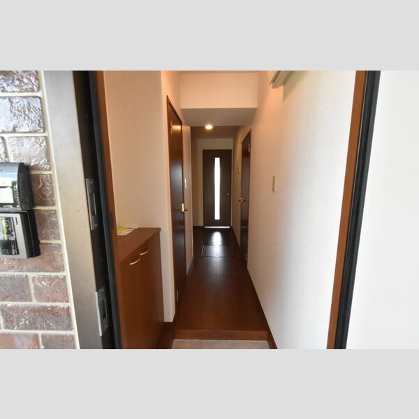 クレール102号室 玄関ホール