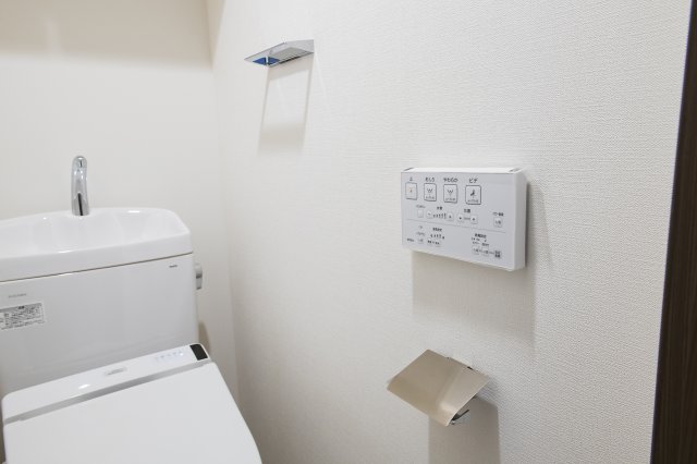 リビオメゾン戸越銀座1505号室 トイレ