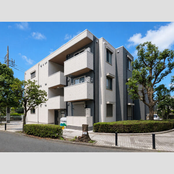 セレスティア青井の外観画像