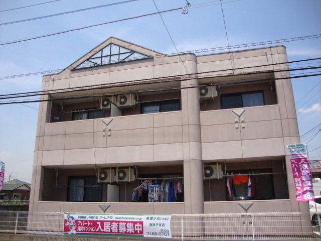 クレバーハウス 外観写真（昼）