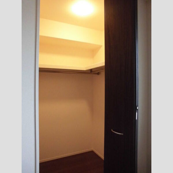 わをん おおたかの森 ウォークインクローゼット