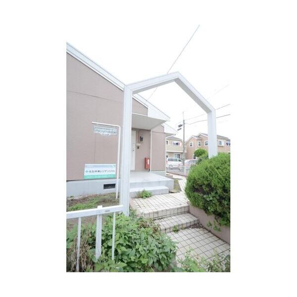 グランドール・深大 エントランス