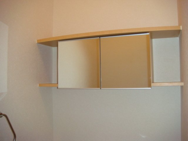 エスポアール・エルク トイレ収納