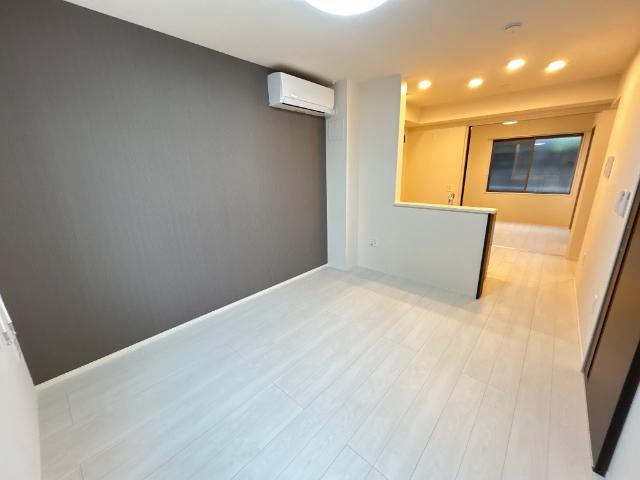 パレス北野107号室 リビング