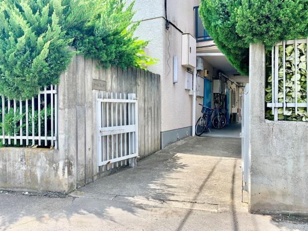 コーポ天神303号室 エントランス