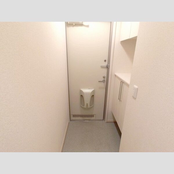 ソフィア三反田 玄関