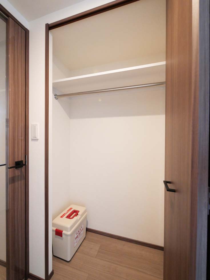 コンポジット渋谷本町2階 内観