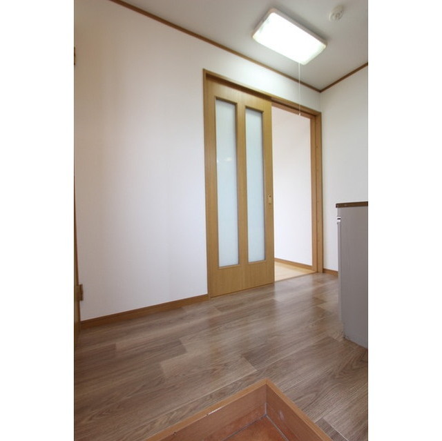 ルナ・アイル 玄関