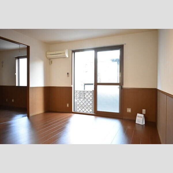 ヴェルデ・パティオ　B リビング