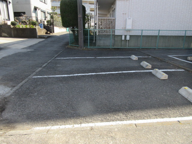 シャトー鶴ヶ峰Ｂ棟 ※実際の使用状況とは異なります(現況優先)