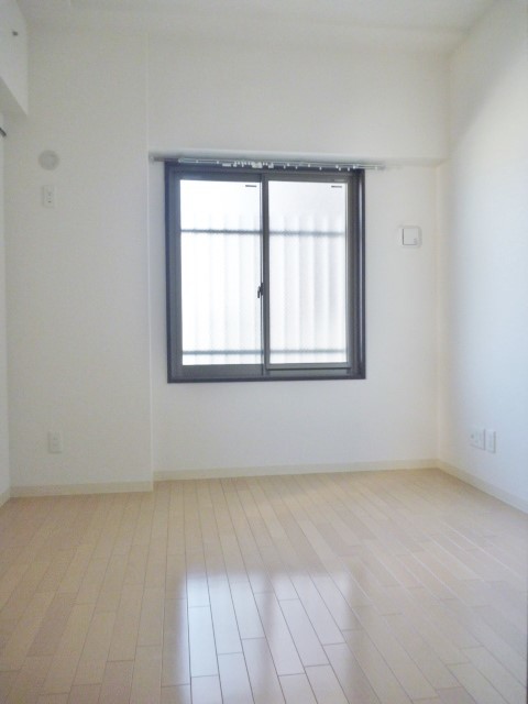 ファミーリェ希望ヶ丘　Ａ棟0307号室 洋室２　※別号室の参考写真(現況優先・仕様違いの場合あり)