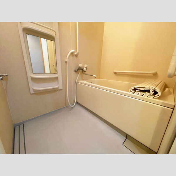 モニュメントスクウェア　参番館107号室 参番館107号室　浴室