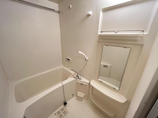 ディア フレンド ＫＯＩＺＵＭＩ206号室 同建物別部屋の参考画像