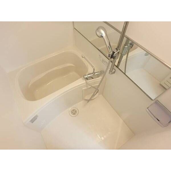 フラット柏0106号室 お風呂