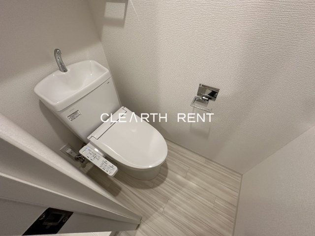 ＧＲＡＮ ＰＡＳＥＯ三宿4階 清潔感のあるトイレ