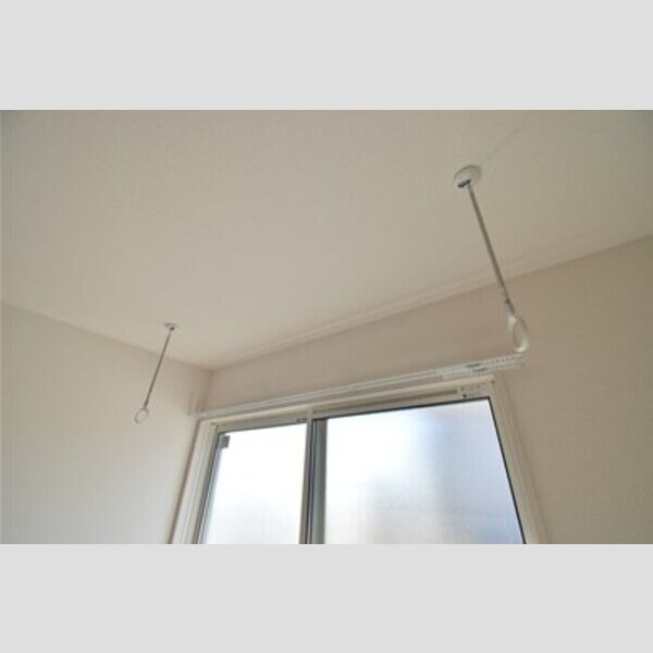 エスペランス101号室 室内物干し