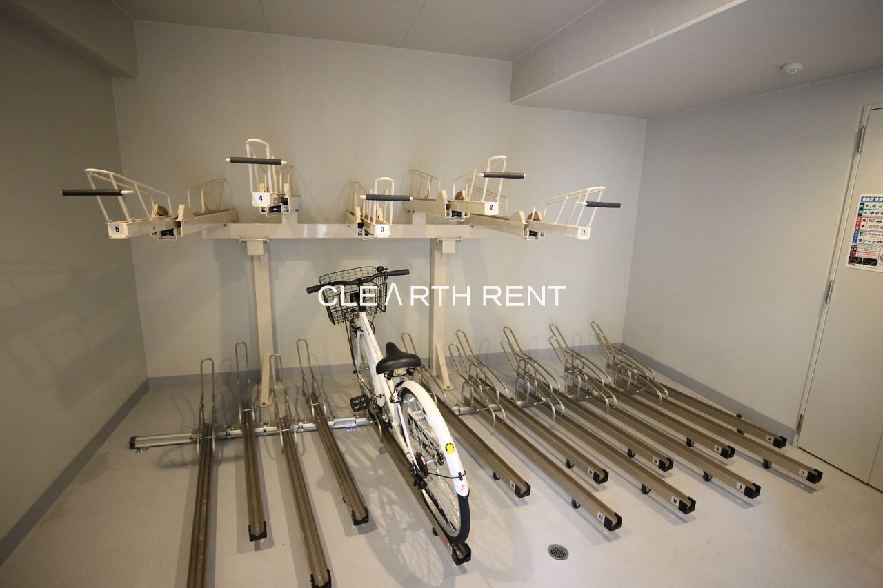 コンシェリア池袋 ＴＨＥ ＲＥＳＩＤＥＮＣＥ ＷＥＳＴ2階 駐輪スペース