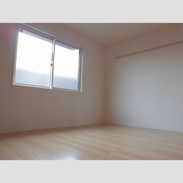 ソレイユ・ジン102号室 洋室6.19帖