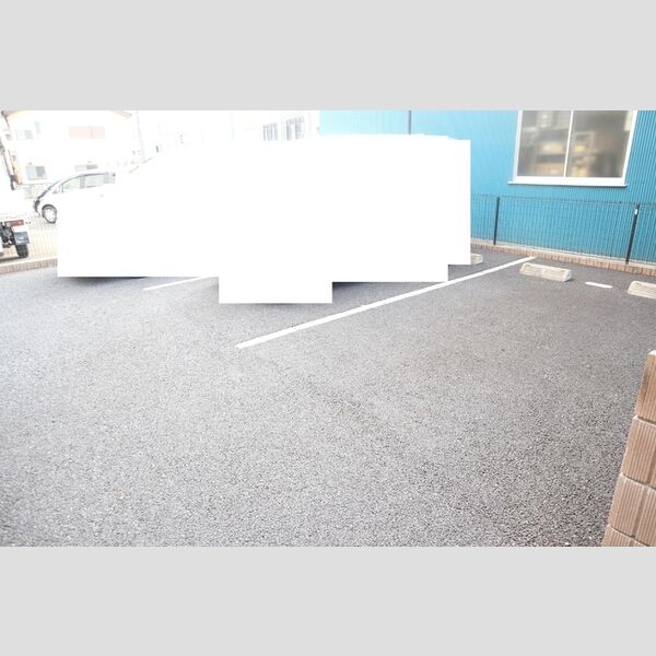 Polaris(ポラリス)303号室 駐車場