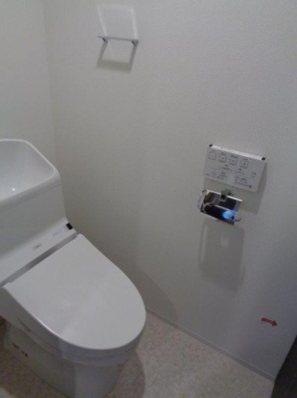 ジェノヴィア墨田八広スカイガーデン3階 トイレ