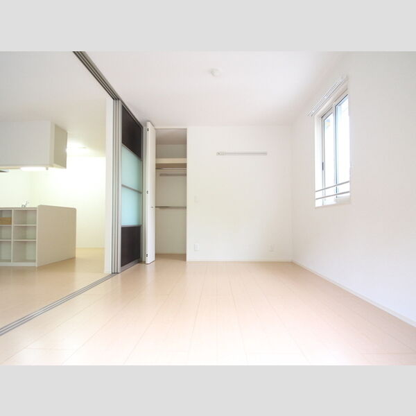 ミールレ野川Ⅱ 南側洋室