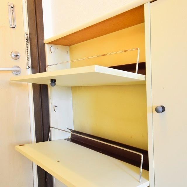 ヴィレッヂストン分梅2階 玄関