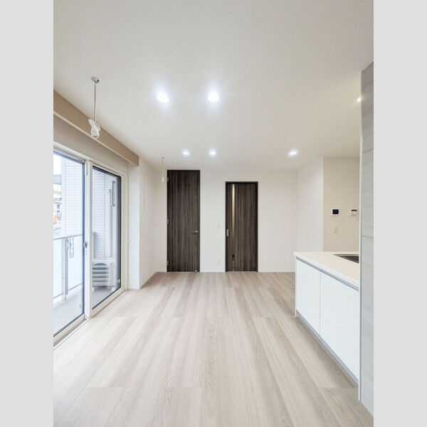 ノーブルパレス上木崎101号室 LDK