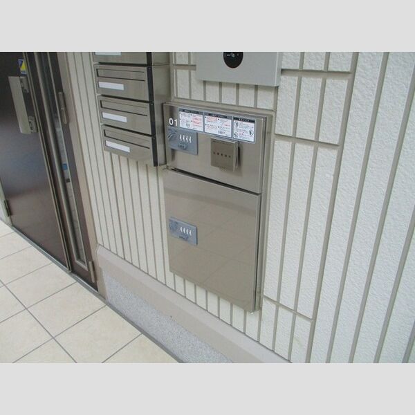 エスペランサ 宅配BOX