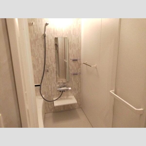 ルミエール五井・Ⅰ 浴室