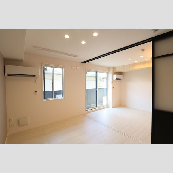 D-カヴェリ本千葉203号室 洋室