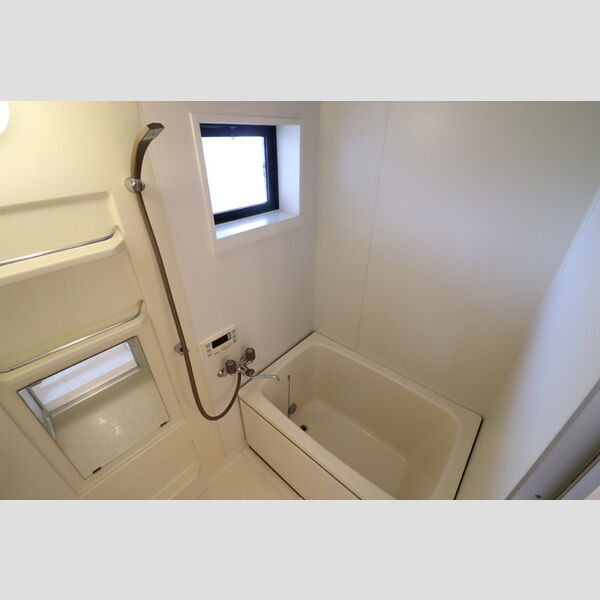 グランディオス久喜205号室 浴室