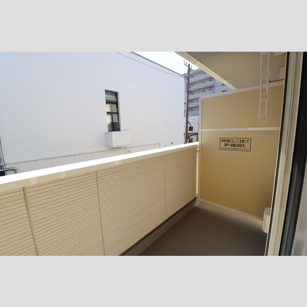 エスペランサ八幡宿202号室 バルコニー